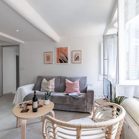 Malonat - Cosy In Old Town W Ac Apartment *